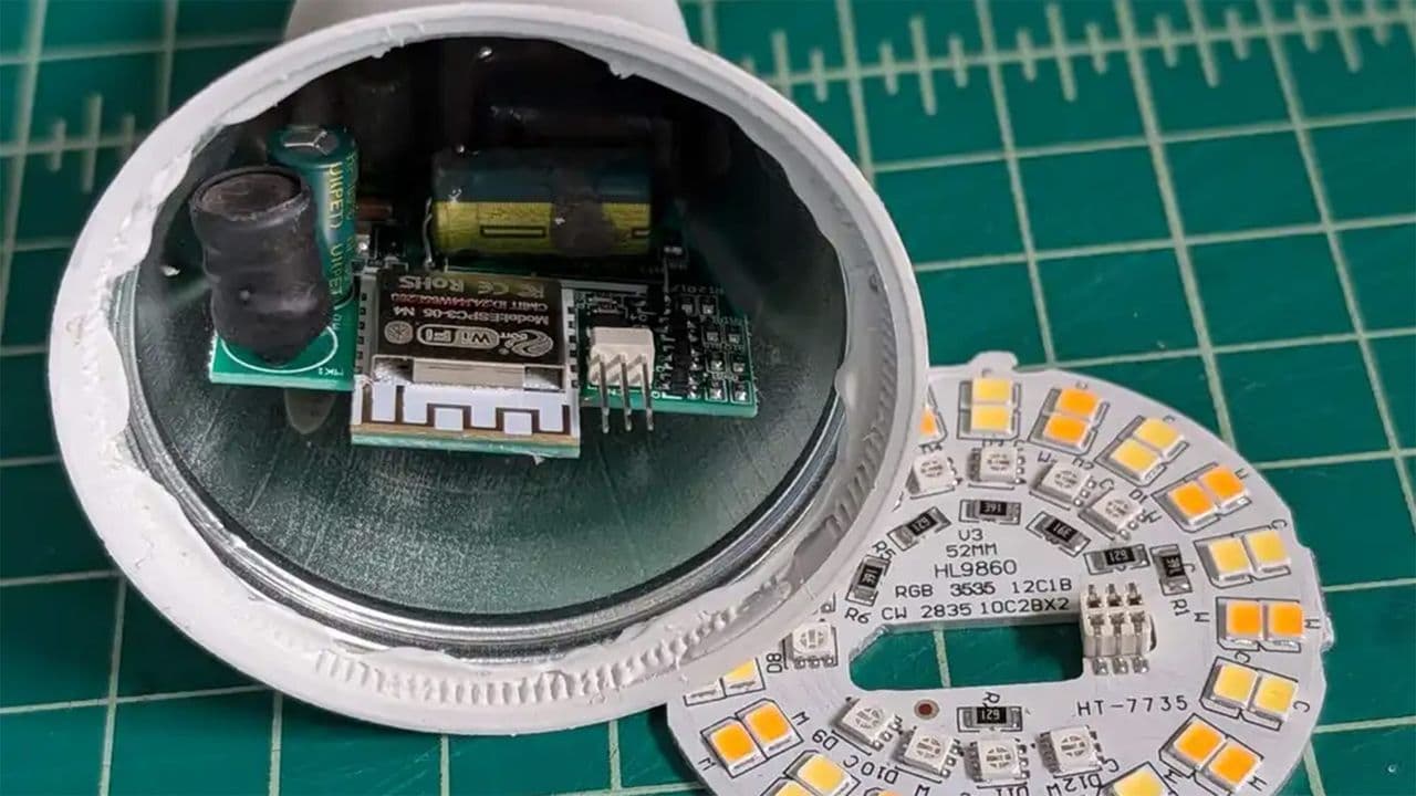 Researcher Turns Wi-Fi Smart Lightbulb into a Banned Book Library Using ESP32