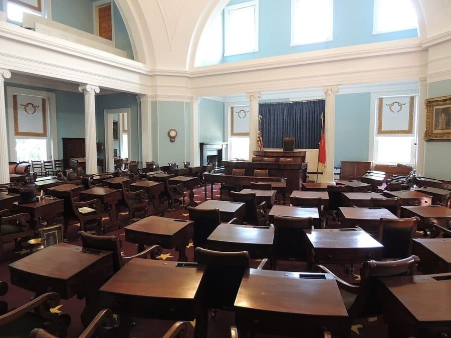 North Carolina Gambling Votes, Horse Racing Updates, and Breaking Gambling News