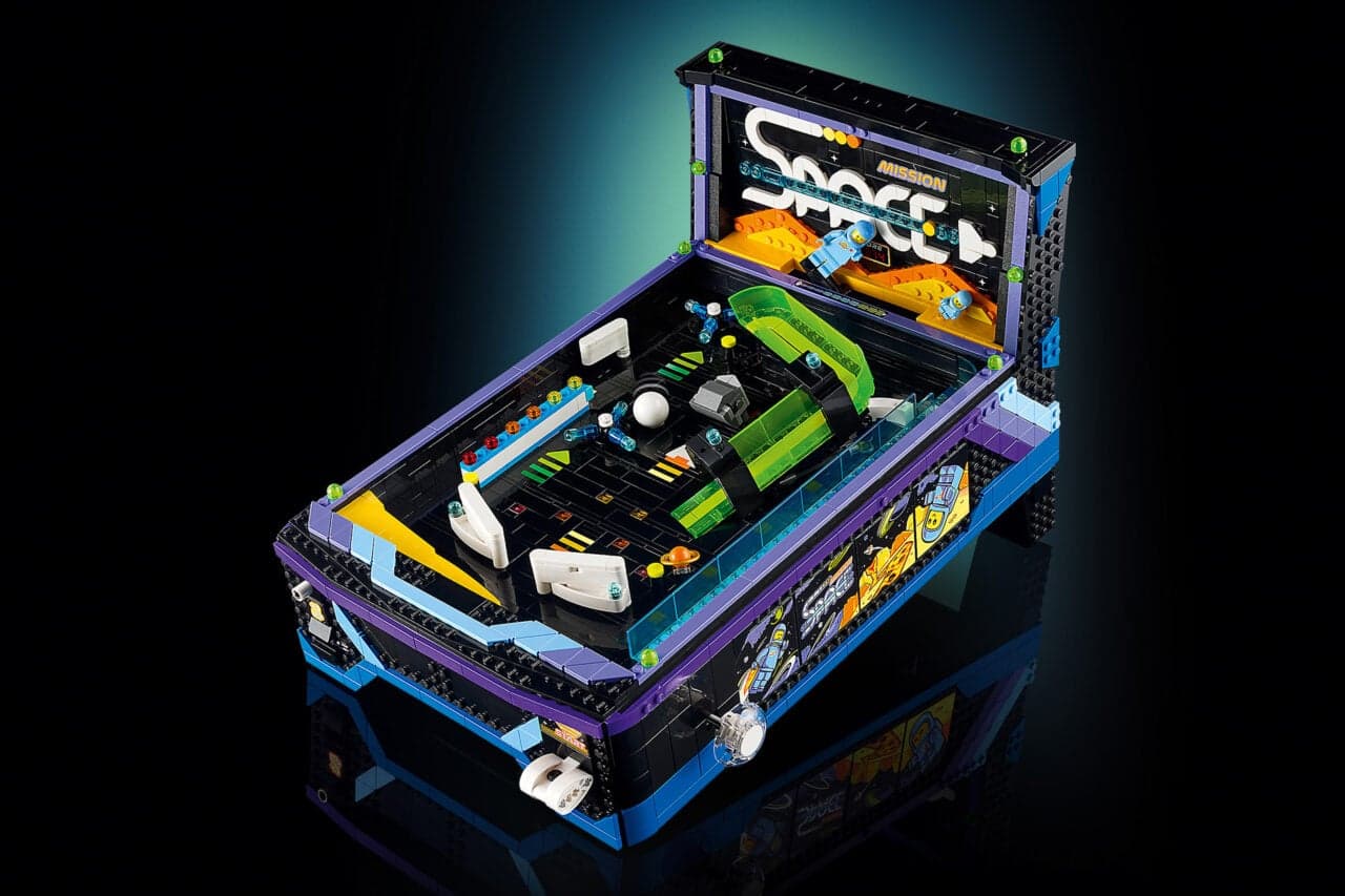 LEGO Announces a Fancy, Playable, Space-Themed Pinball Machine Set
