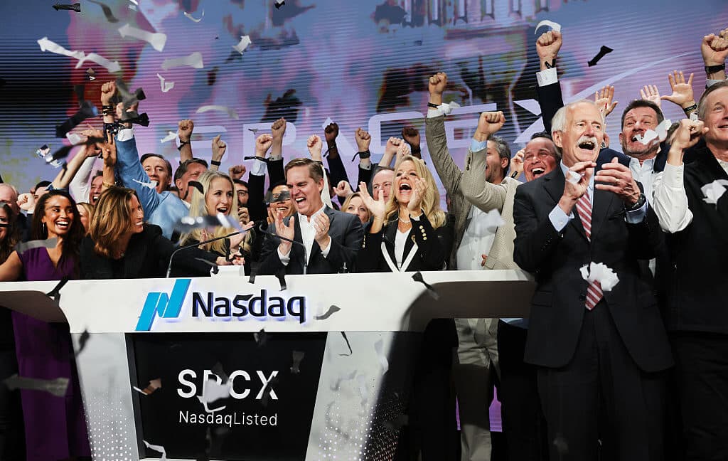 Before SpaceX IPO, Investors in China Secretly Acquired Stakes in Elon Musk's Rocket Company